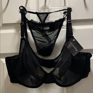 NWT smart & sexy Black Sheer Underwire Bra with Matching Thong